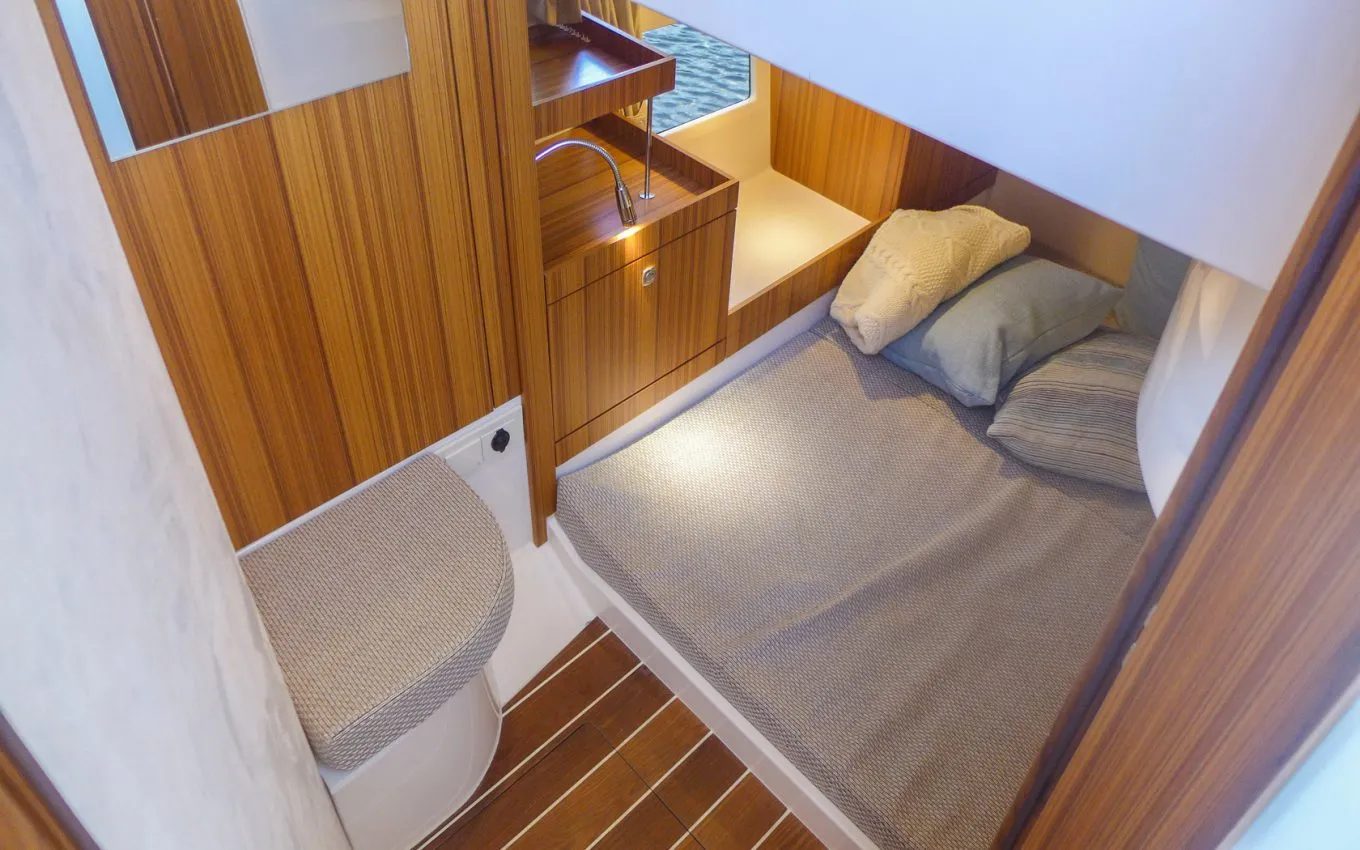 Marex Sun Cruiser cockpit and family living space
